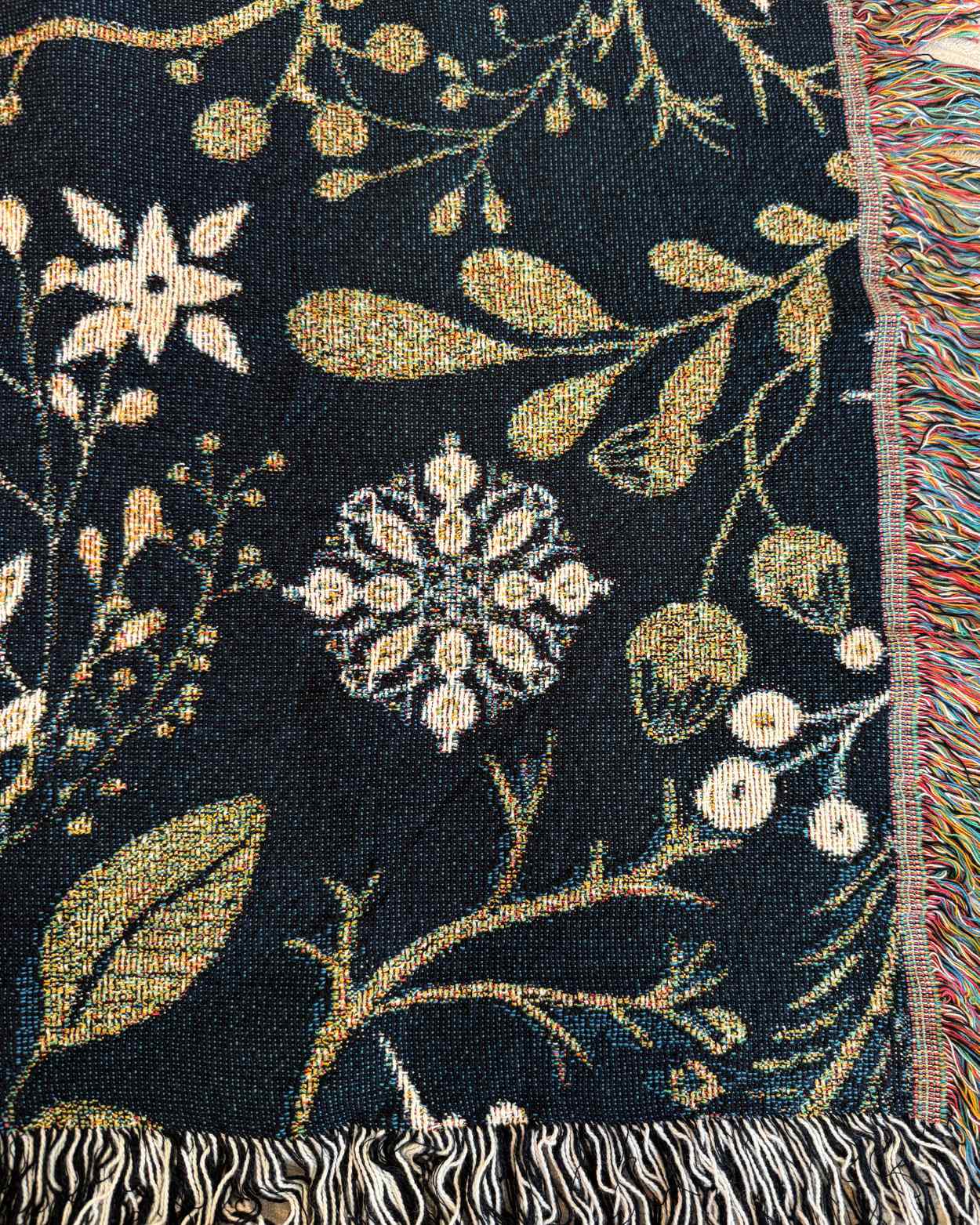 "Royal Garden" Woven Blanket