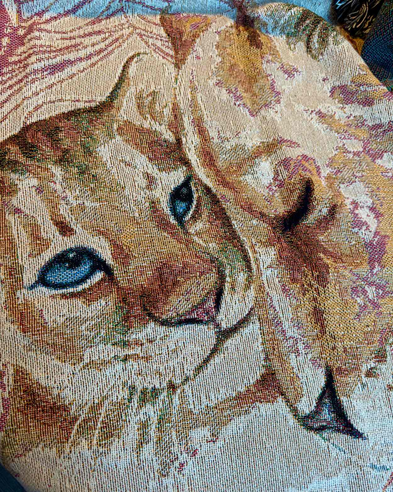 Personalized "Mama Lion" Woven Blanket
